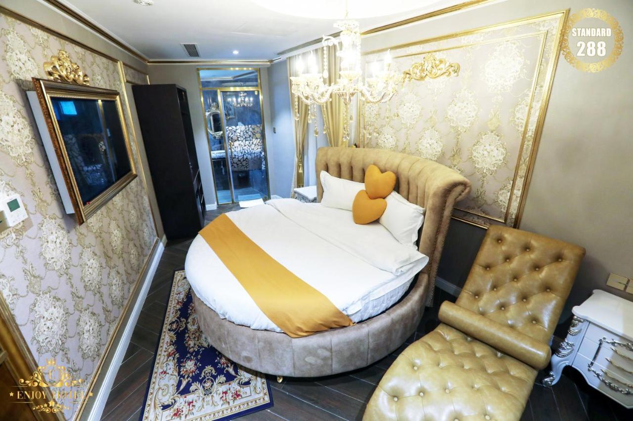 Enjoy Hotel 5A Ho Si Minh-város Kültér fotó